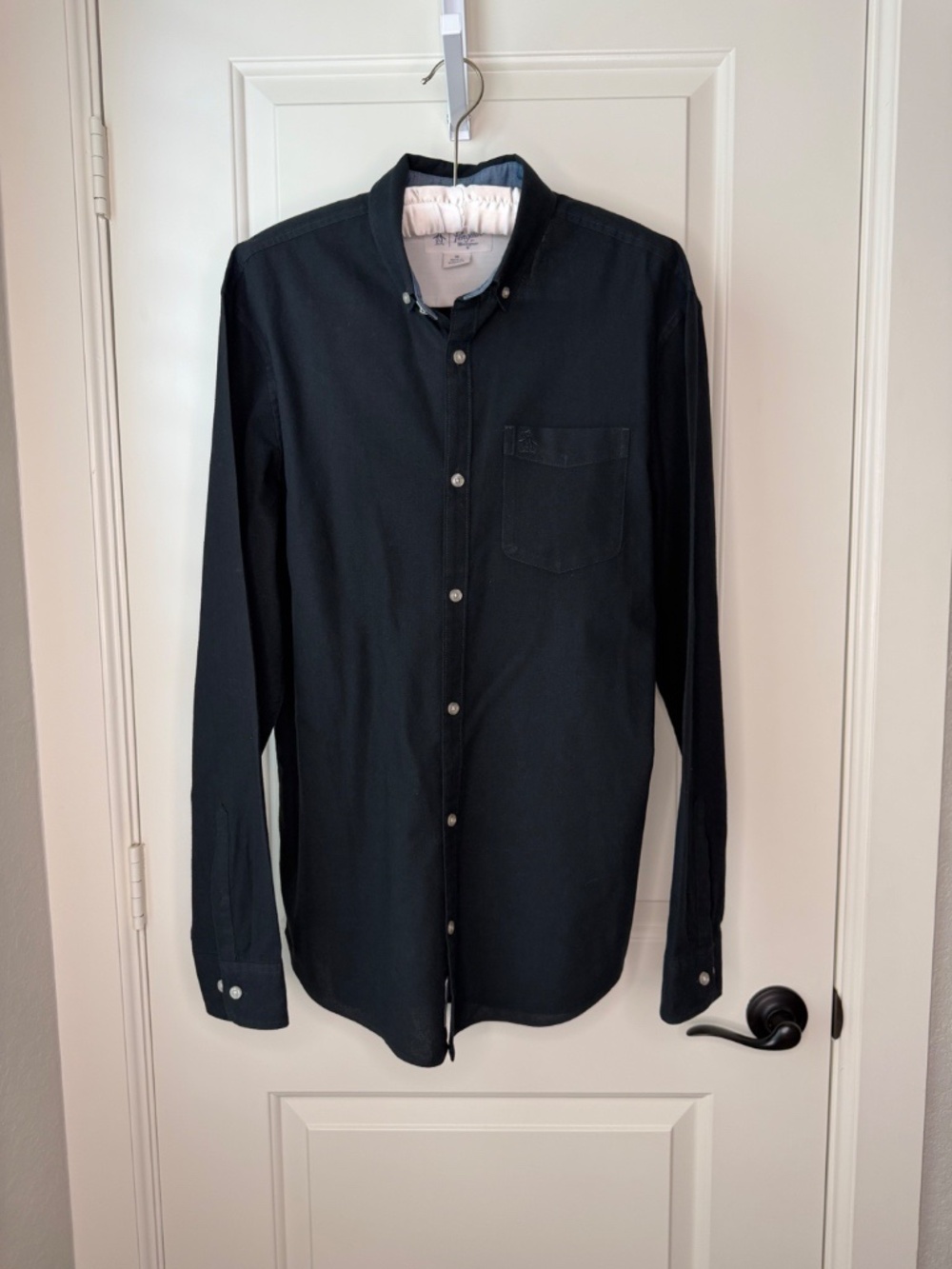 Original Penguin Men’s Black Long-Sleeve Button-Down Shirt - Size Medium‎